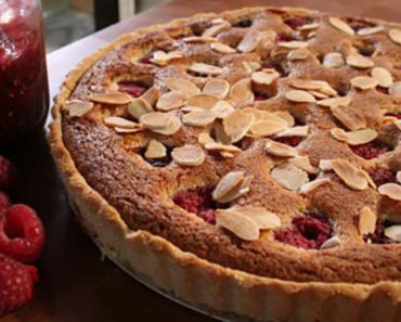 Raspberry & Almond Tart Recipe