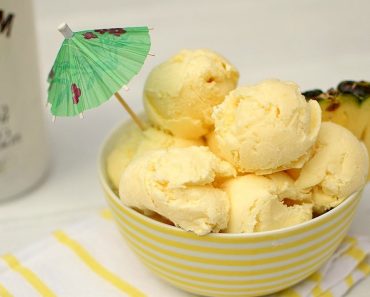 Pina Colada Ice Cream (11-Minute Recipe)