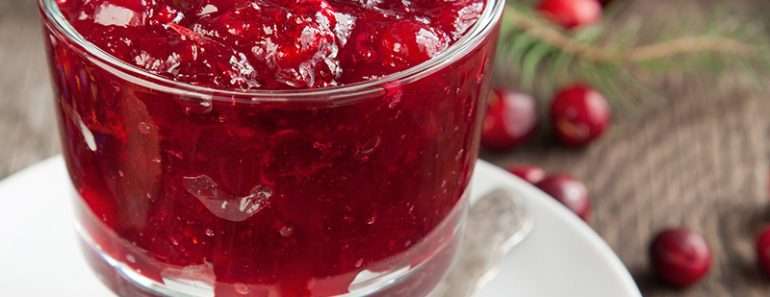 The Most Delicious Cranberry Sauce Recipe You’ll Want to Make Every Holiday