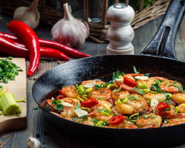 Pan-Fried Prawns (Gamberi in Padella): 5-Min Garlic Wine Magic Goes Viral!