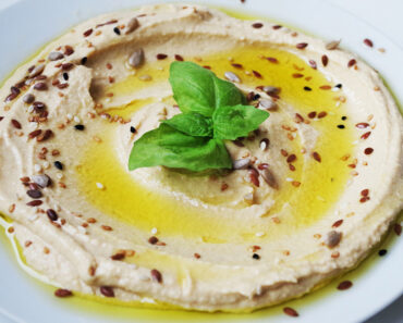 Authentic Middle Eastern Hummus