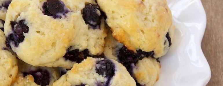 Quick Blueberry Cream Cookies (10-Minute Recipe)
