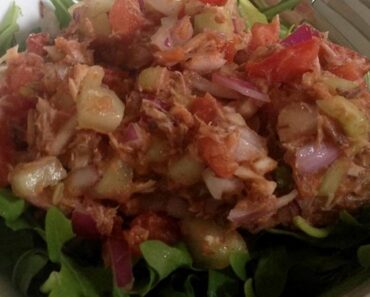Marinated Mackerel with Tomato & Basil Salad