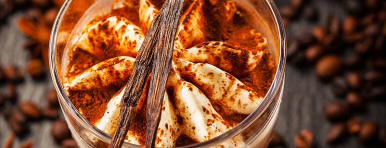 Viral Holiday Hack: No-Bake Christmas Tiramisu Whips Up in 180 Seconds Flat!