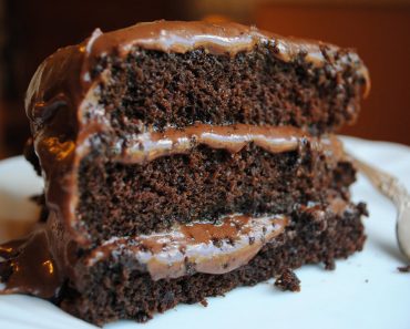 3-Layer Dream Chocolate Cake with Nutella Frosting