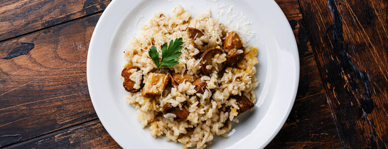 Risotto with Ceps Perfection: Earthy Porcini Magic in Creamy Rice Bliss!