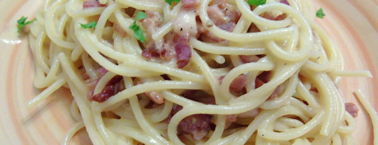 Spaghetti Carbonara (Spaghetti alla Carbonara)