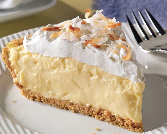Coconut Cream Pie (15-Minutes Recipe)
