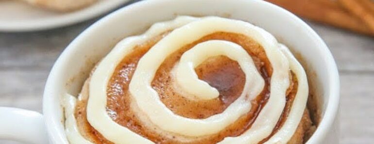 Cinnamon Roll One-Cup Cake (1-Minute Recipe)
