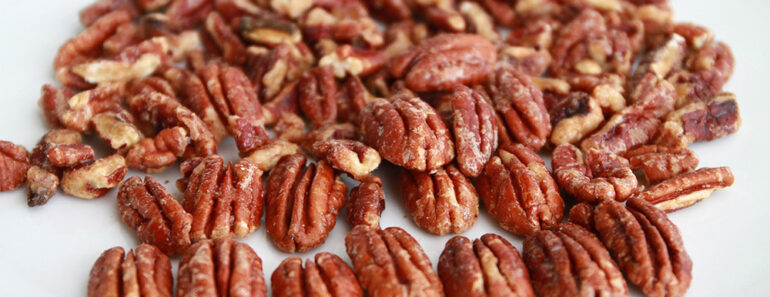 This Is What Happens When You Consume Pecans Everyday