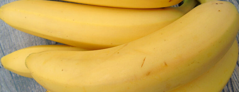 What Happens When You Eat Bananas Everyday