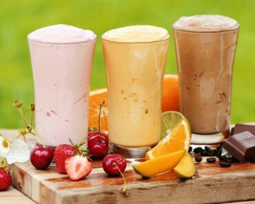 Slim Down With These Fruit Smoothies