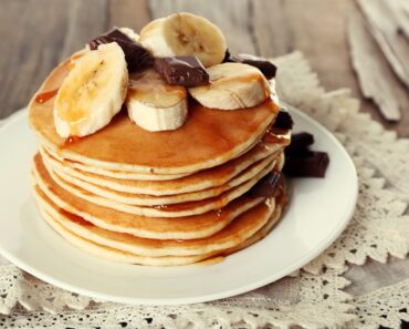 3-Ingredient Banana Pancakes That Taste Like Dessert (No Flour Needed!)